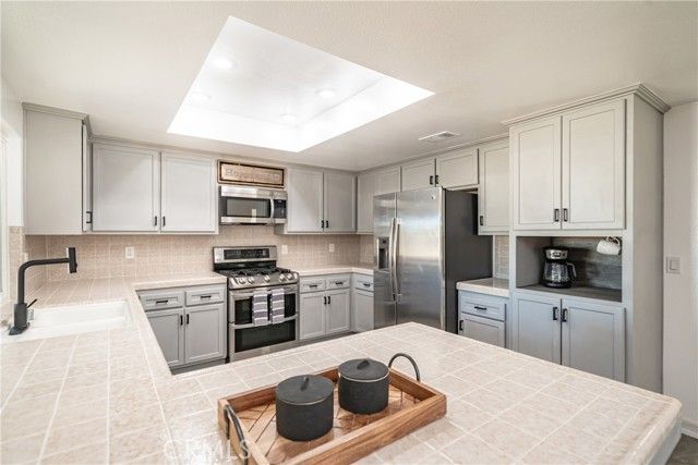 25240 Antelope, Menifee, CA 92585