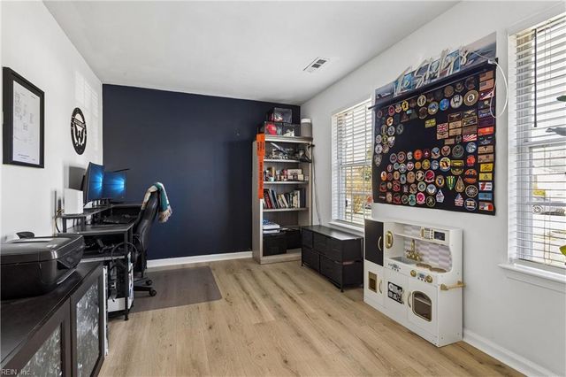 1952 Hidden Valley DR, Virginia Beach, VA 23464