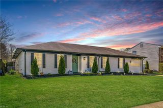 1952 Hidden Valley DR, Virginia Beach, VA 23464