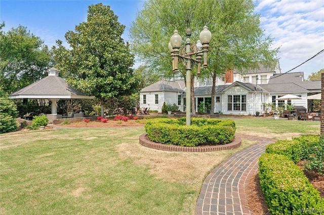 204 The Highlands, Tuscaloosa, AL 35404