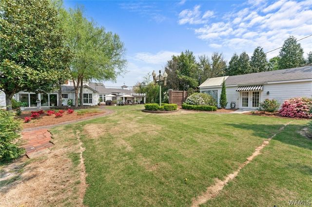 204 The Highlands, Tuscaloosa, AL 35404