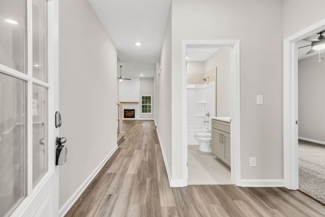 651 Marblewing Ct, Clarksville, TN 37043