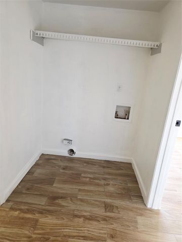 6200 W Tidwell Road 1702, Houston, TX 77092