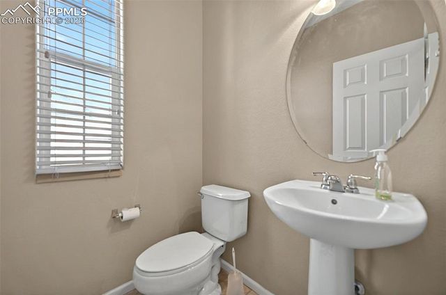 7470 Sandy Springs Point, Fountain, CO 80817