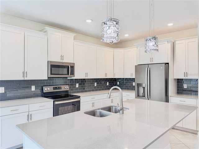 11762 POETRY DRIVE, Orlando, FL 32832