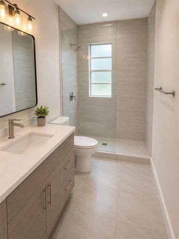5870 NW 16th Place 4, Sunrise, FL 33313