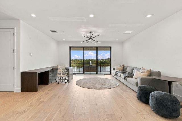 12870 Crane Crossing, Palm Beach Gardens, FL 33412