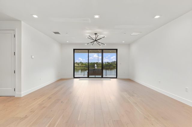 12870 Crane Crossing, Palm Beach Gardens, FL 33412