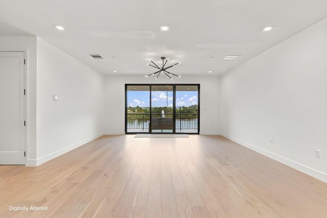 12870 Crane Crossing, Palm Beach Gardens, FL 33412