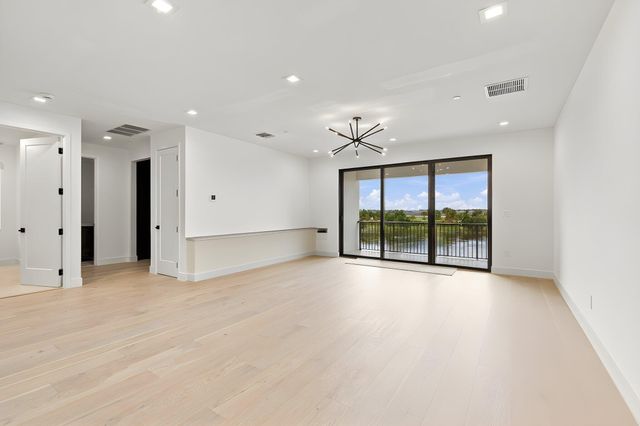 12870 Crane Crossing, Palm Beach Gardens, FL 33412
