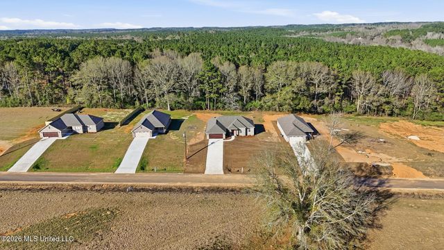 76 Meadow Breeze Road, Sumrall, MS 39482
