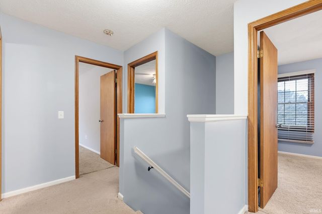 806 Lydia Drive, Warsaw, IN 46582