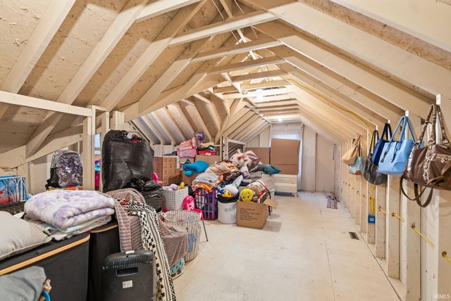 806 Lydia Drive, Warsaw, IN 46582