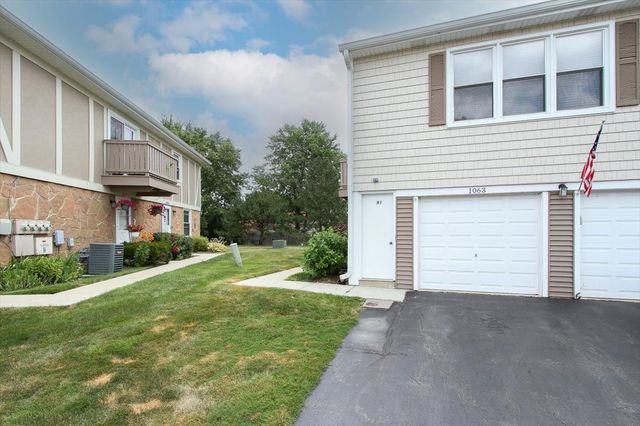 1063 HAMPTON Harbor 1063, Schaumburg, IL 60193