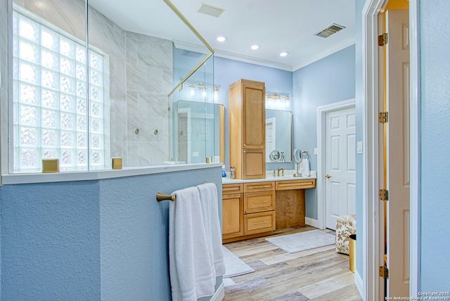 3314 Falling Brook, San Antonio, TX 78258