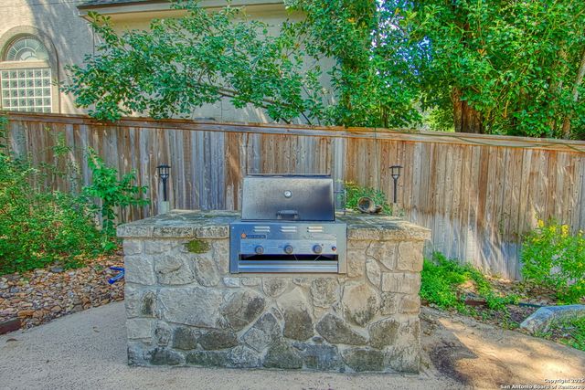 3314 Falling Brook, San Antonio, TX 78258