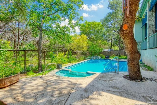 3314 Falling Brook, San Antonio, TX 78258