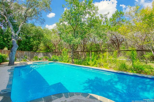 3314 Falling Brook, San Antonio, TX 78258