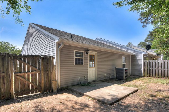 118 Charleston Row Boulevard, Aiken, SC 29803