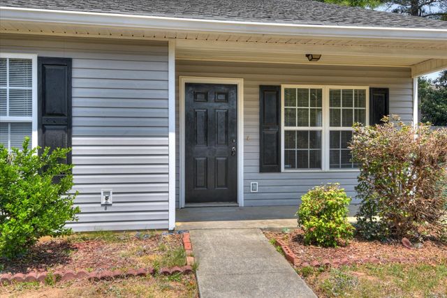 118 Charleston Row Boulevard, Aiken, SC 29803