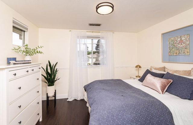 8507 Crosspointe Ct, Antelope, CA 95843