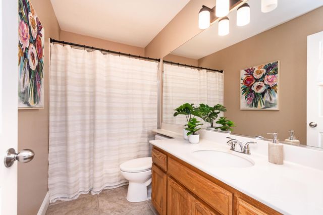 8507 Crosspointe Ct, Antelope, CA 95843