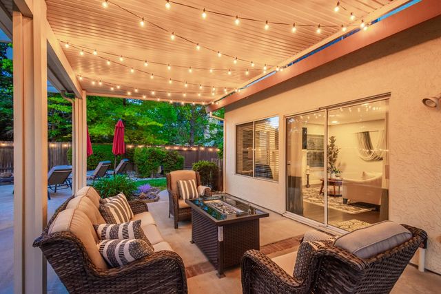 8507 Crosspointe Ct, Antelope, CA 95843