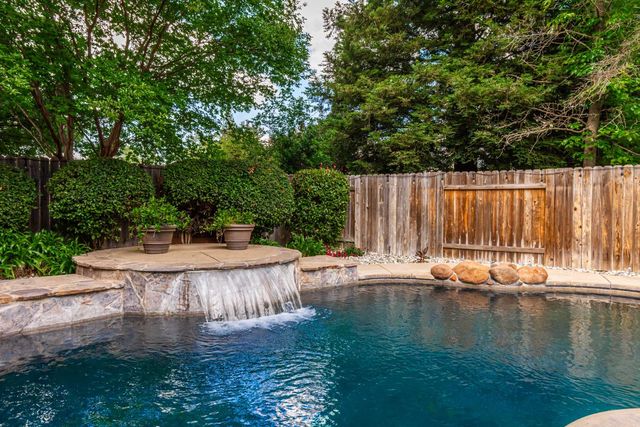 8507 Crosspointe Ct, Antelope, CA 95843