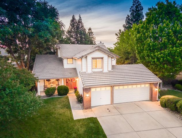 8507 Crosspointe Ct, Antelope, CA 95843