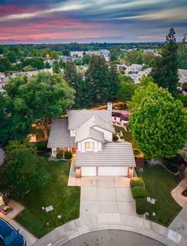 8507 Crosspointe Ct, Antelope, CA 95843