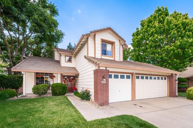 8507 Crosspointe Ct, Antelope, CA 95843