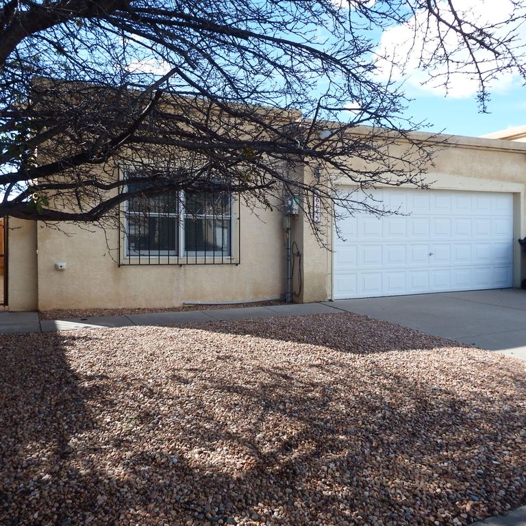 6645 Ruby Street NE, Albuquerque, NM 87109