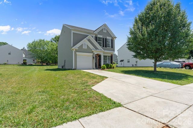 10410 Roundleaf Drive, Charlotte, NC 28213