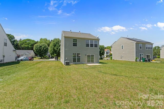 10410 Roundleaf Drive, Charlotte, NC 28213