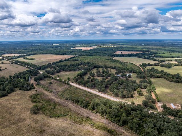 9854 S HWY 259 Highway S, De Kalb, TX 75559