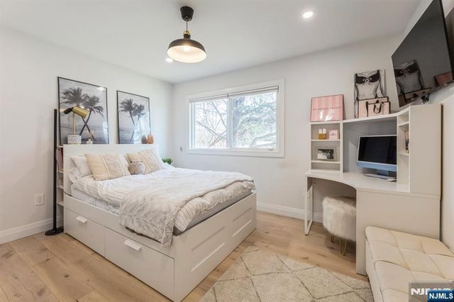 37 New Street, Cresskill, NJ 07626