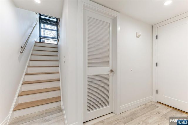 37 New Street, Cresskill, NJ 07626