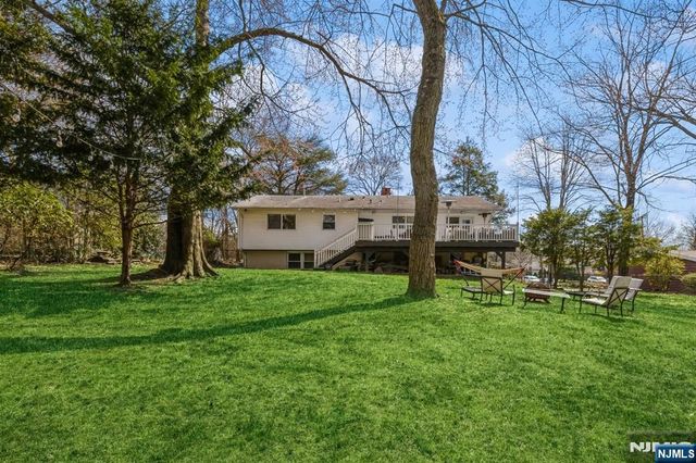 37 New Street, Cresskill, NJ 07626