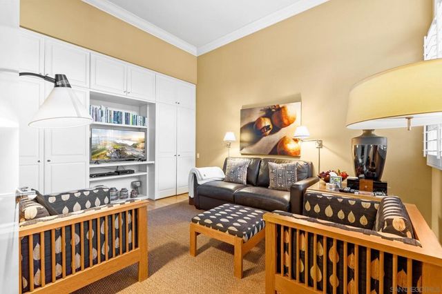 7962 Caminito Del Cid, La Jolla, CA 92037