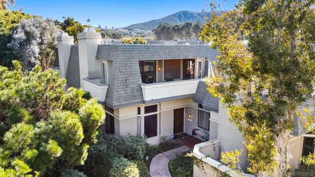 7962 Caminito Del Cid, La Jolla, CA 92037