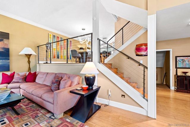 7962 Caminito Del Cid, La Jolla, CA 92037