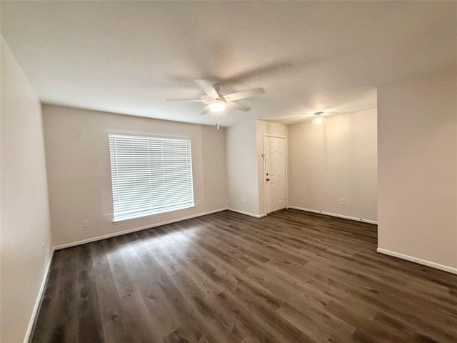 1495 Springrock Lane, Houston, TX 77055