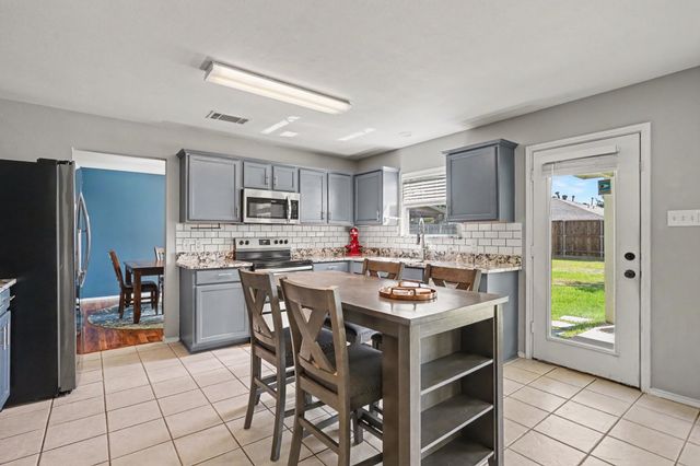 3201 Vermont Avenue, Mckinney, TX 75070