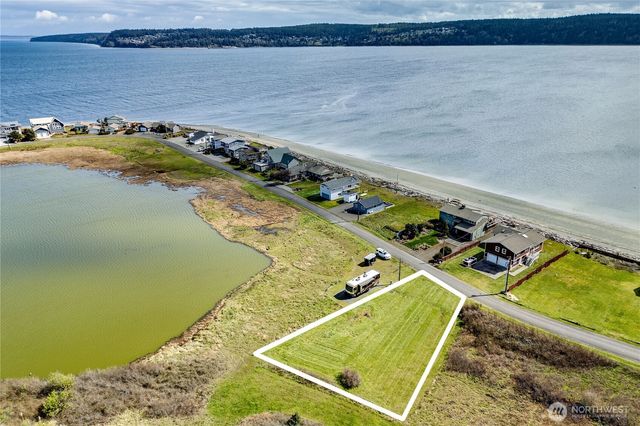 451 Beach Drive, Sequim, WA 98382
