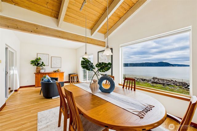 451 Beach Drive, Sequim, WA 98382