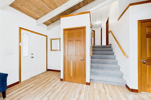 451 Beach Drive, Sequim, WA 98382