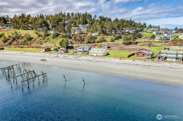 451 Beach Drive, Sequim, WA 98382