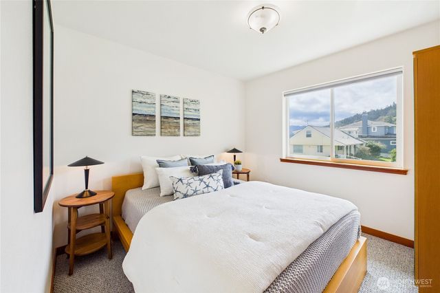 451 Beach Drive, Sequim, WA 98382