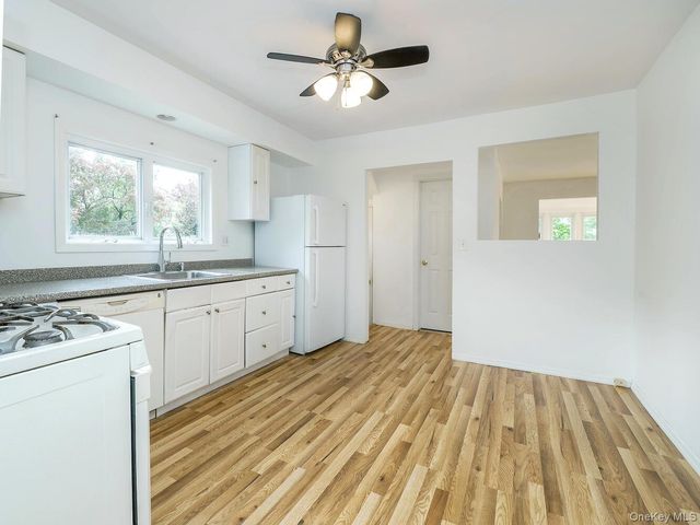 3 Smull Place First Floor, Port Washington, NY 11050