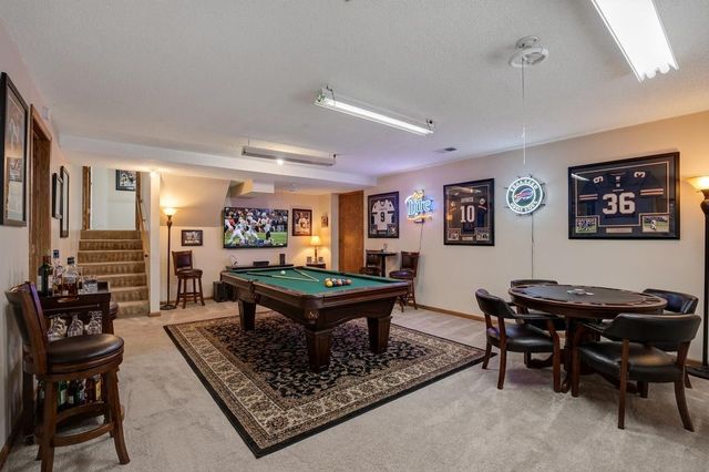 21 Carriage Lane, Burnsville, MN 55306